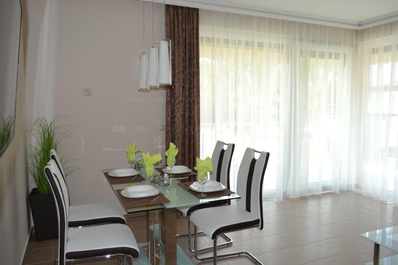 A16 Beachapartman Siofok Ngoại thất bức ảnh