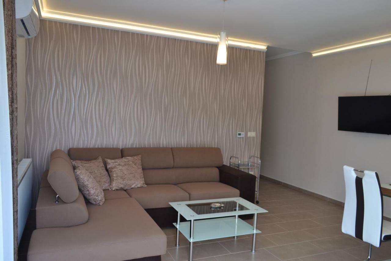 A16 Beachapartman Siofok Ngoại thất bức ảnh