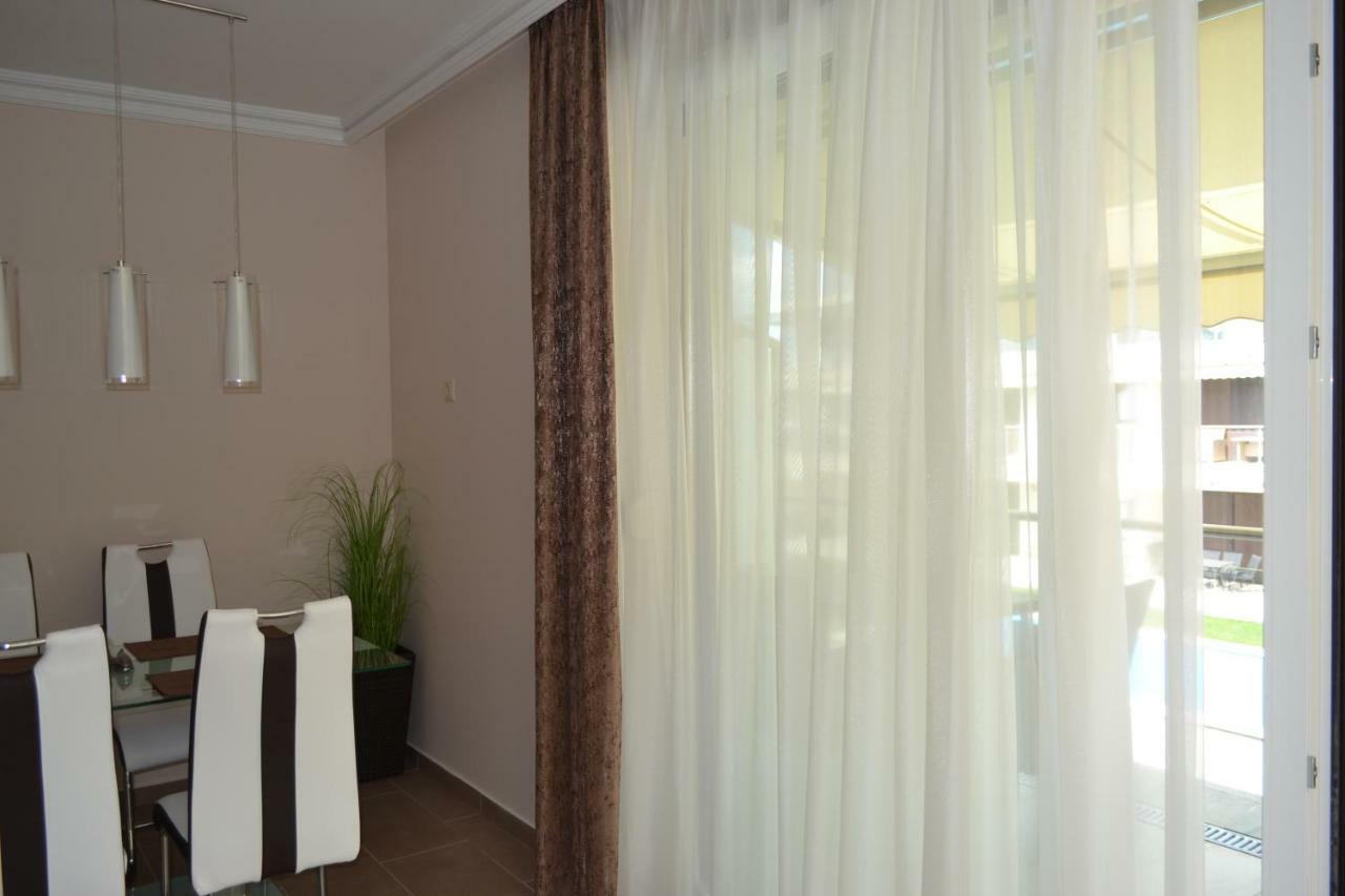 A16 Beachapartman Siofok Ngoại thất bức ảnh